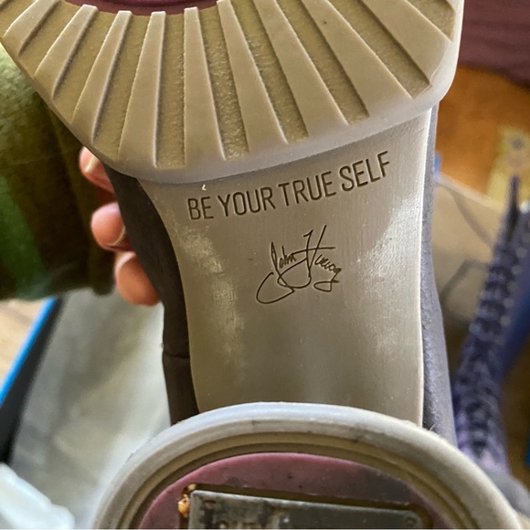 Retired Fluevog Optimist tall lace up boot w/ dust bag and box - Picture 6 of 14